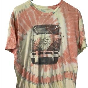 Volkswagen Officially licensed Tye Die Shirt Size L